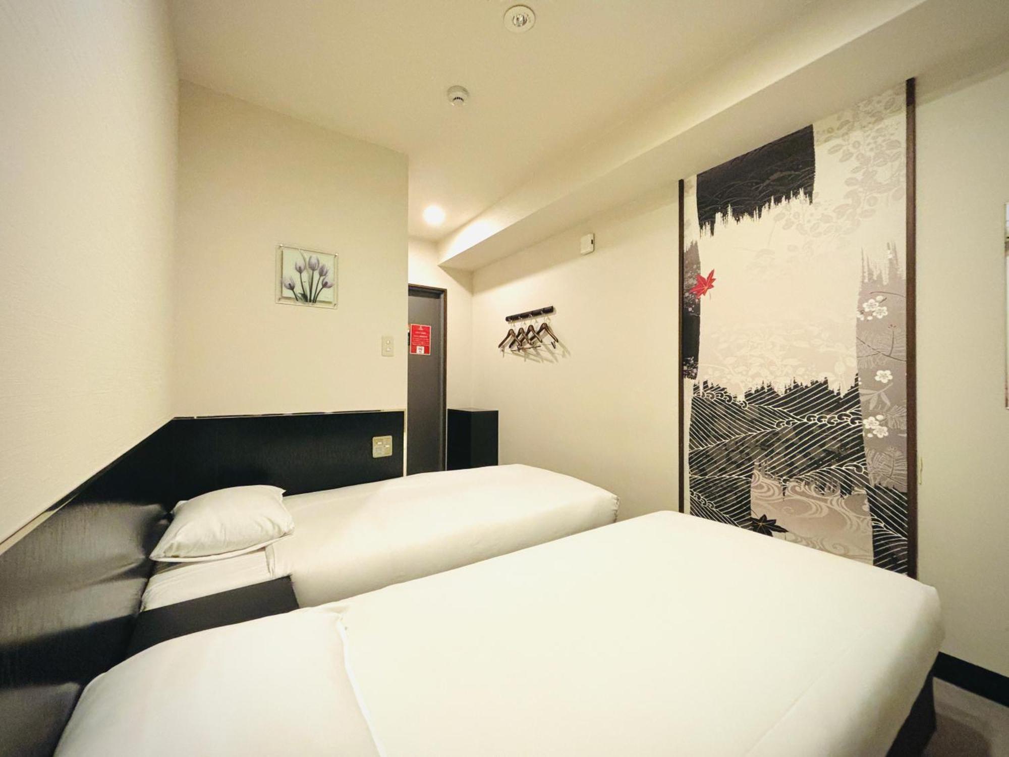 Hotel 嵐 Arashi 難波店 Namba Osaka