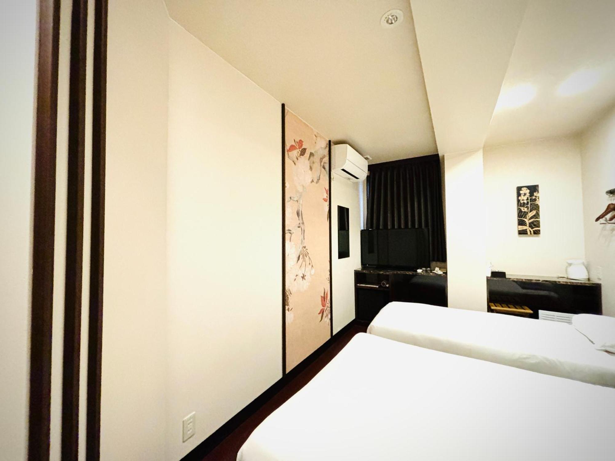 嵐 Arashi 難波店 Namba Hotel 3*