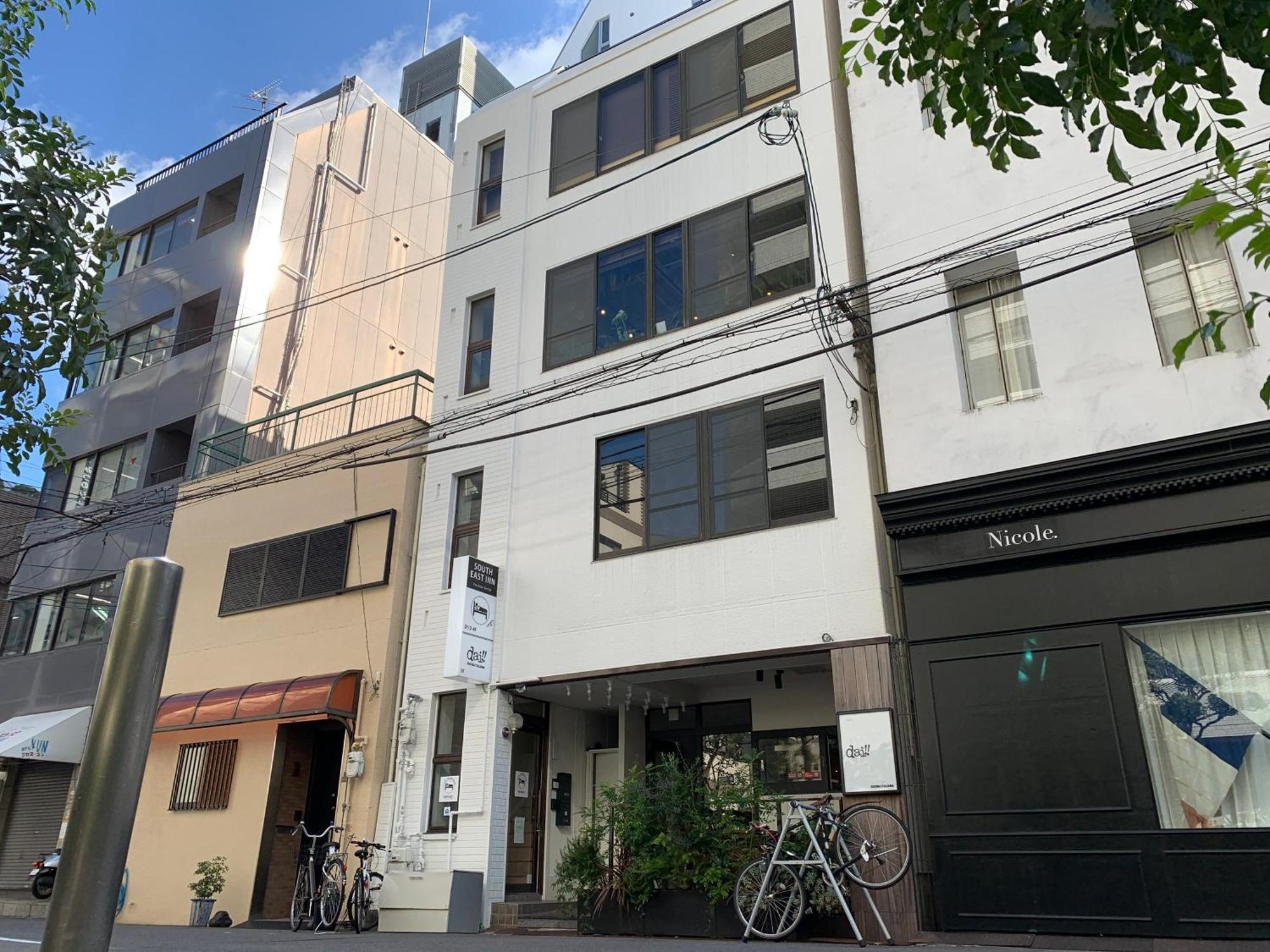 Apartment South East