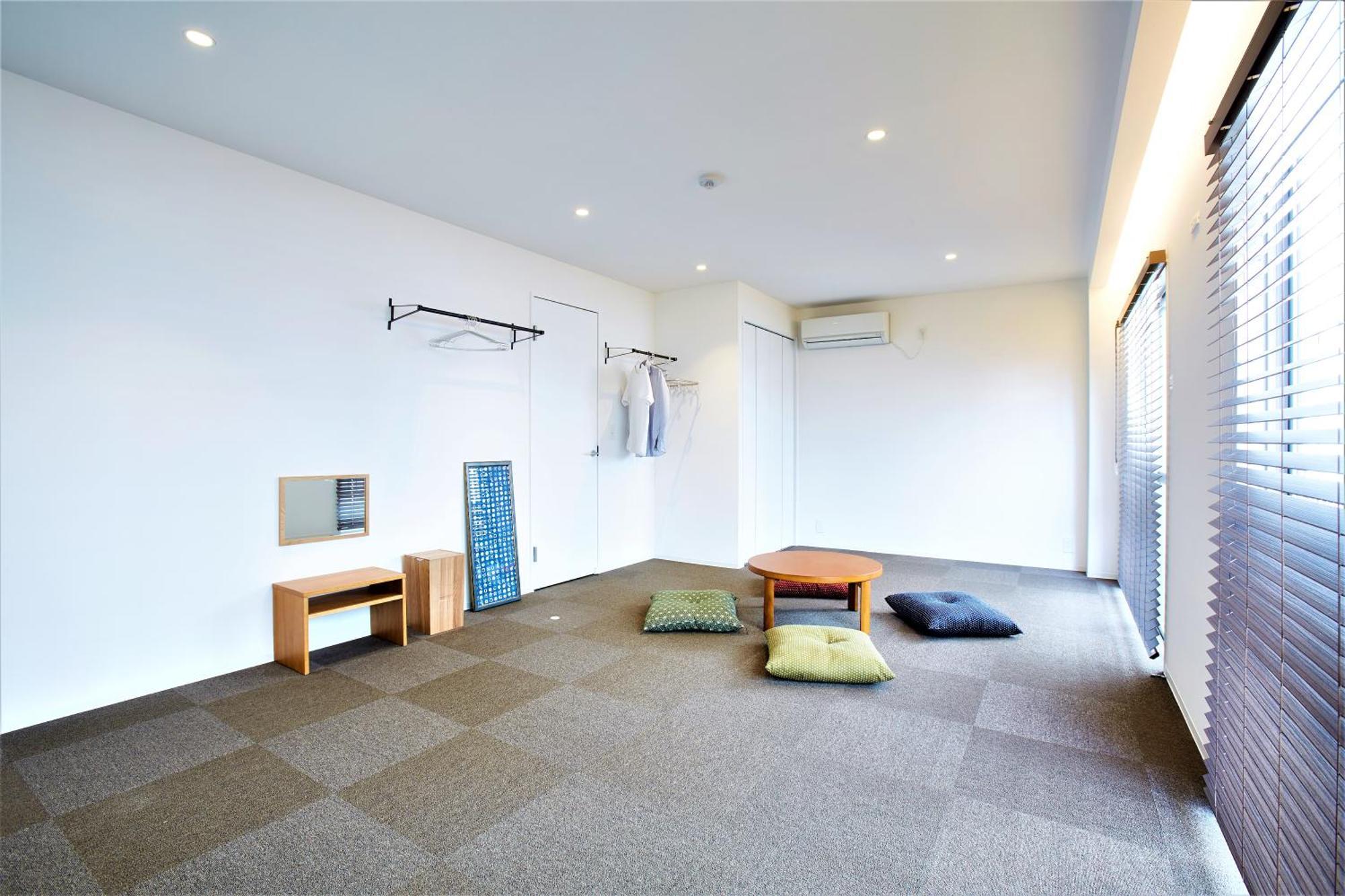 South East Apartment
