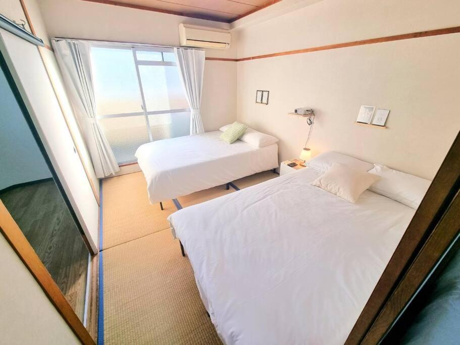 8人可能/部屋2つ/難波駅/大黒町駅 H503 Apartment