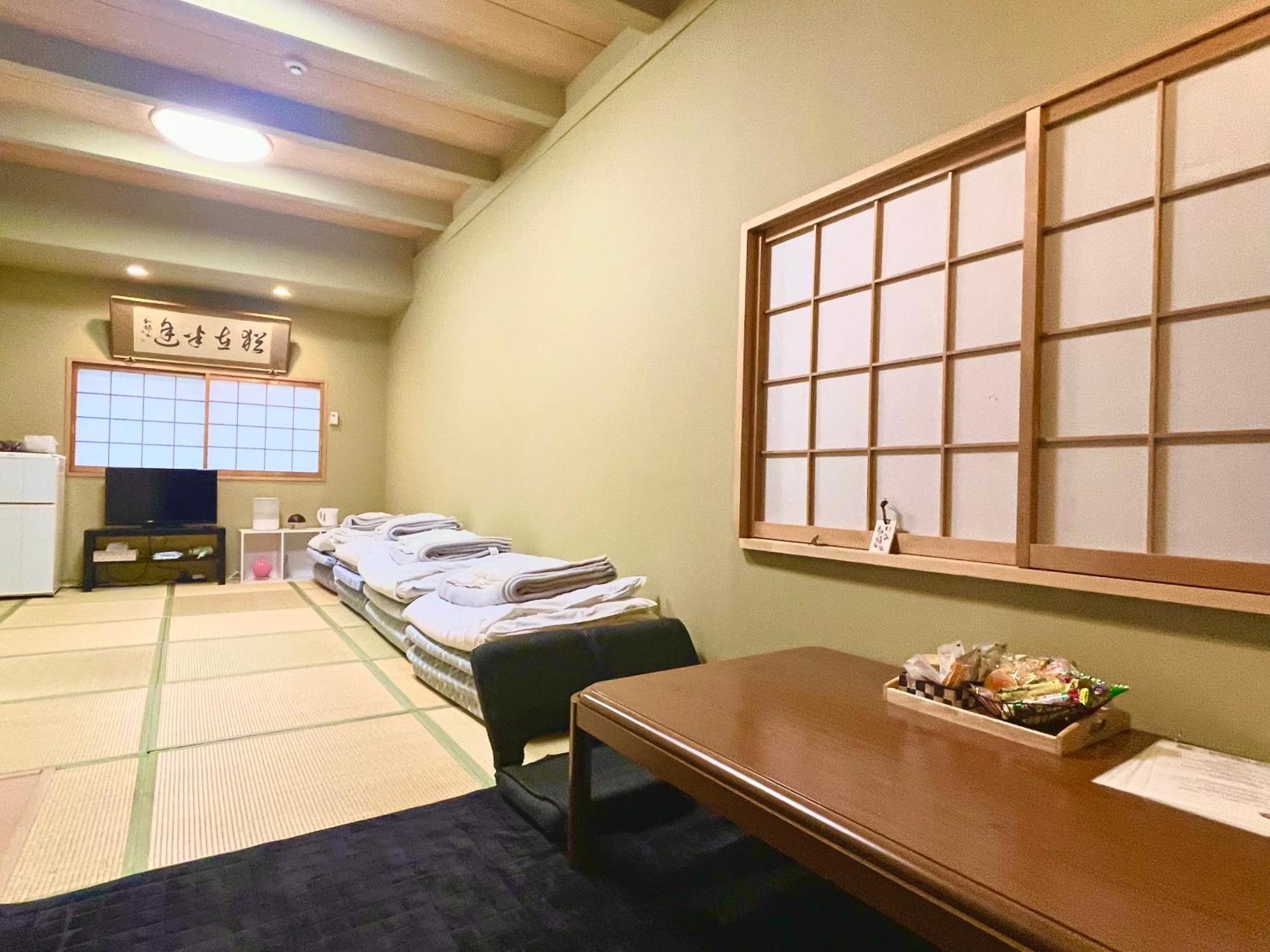 Ryokan Wafu Uehonmachi