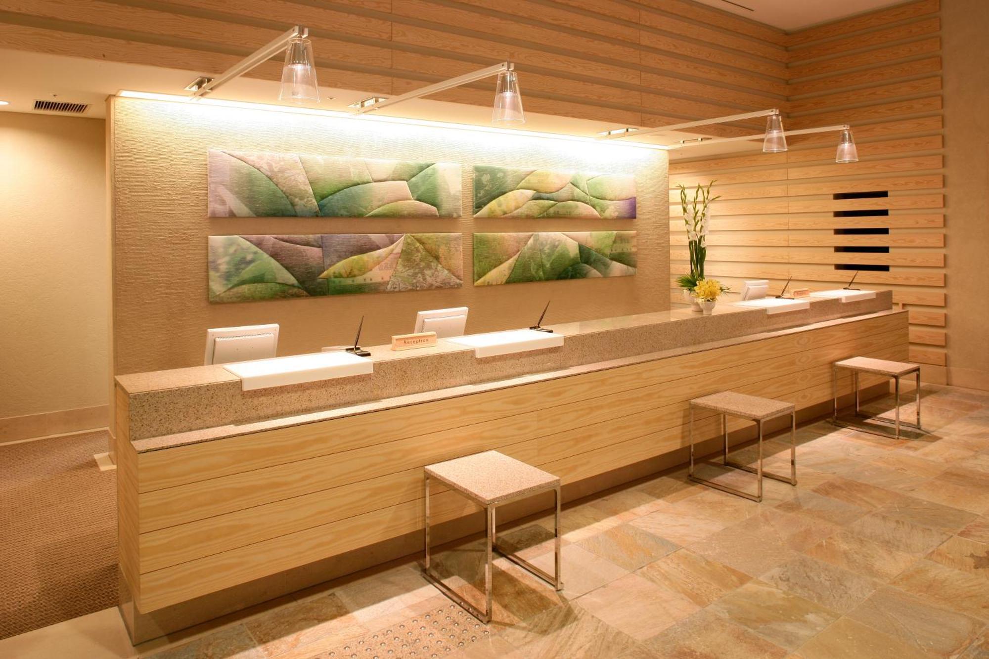 Hotel Plaza 4*