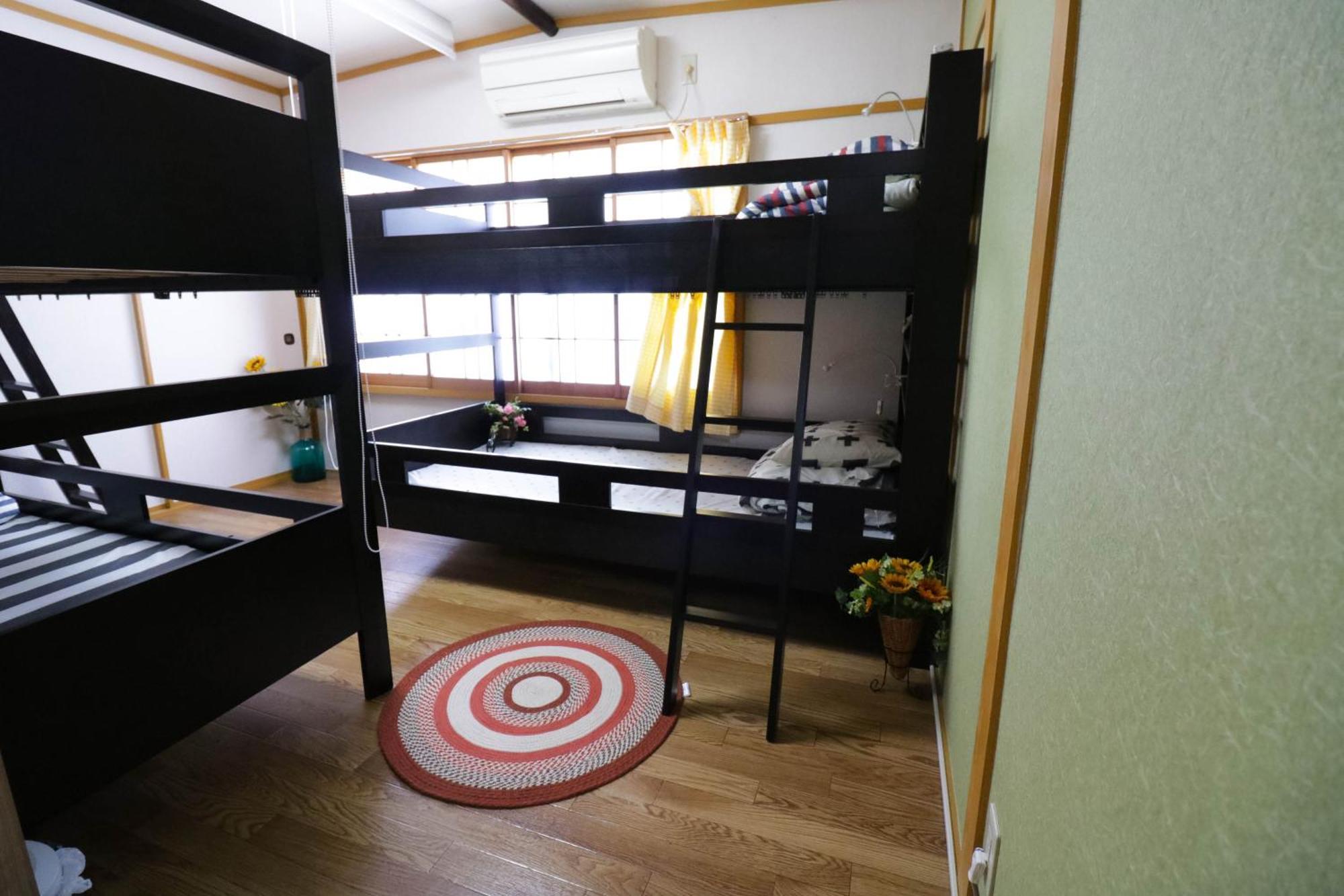 Guest house Maru House *