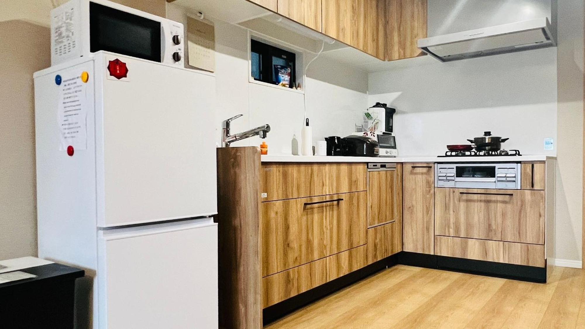 Apartment 關西機場直達 心齋橋難波電車5分 天下茶屋步行7分全新精品115平四臥室獨棟 免費停車 Osaka
