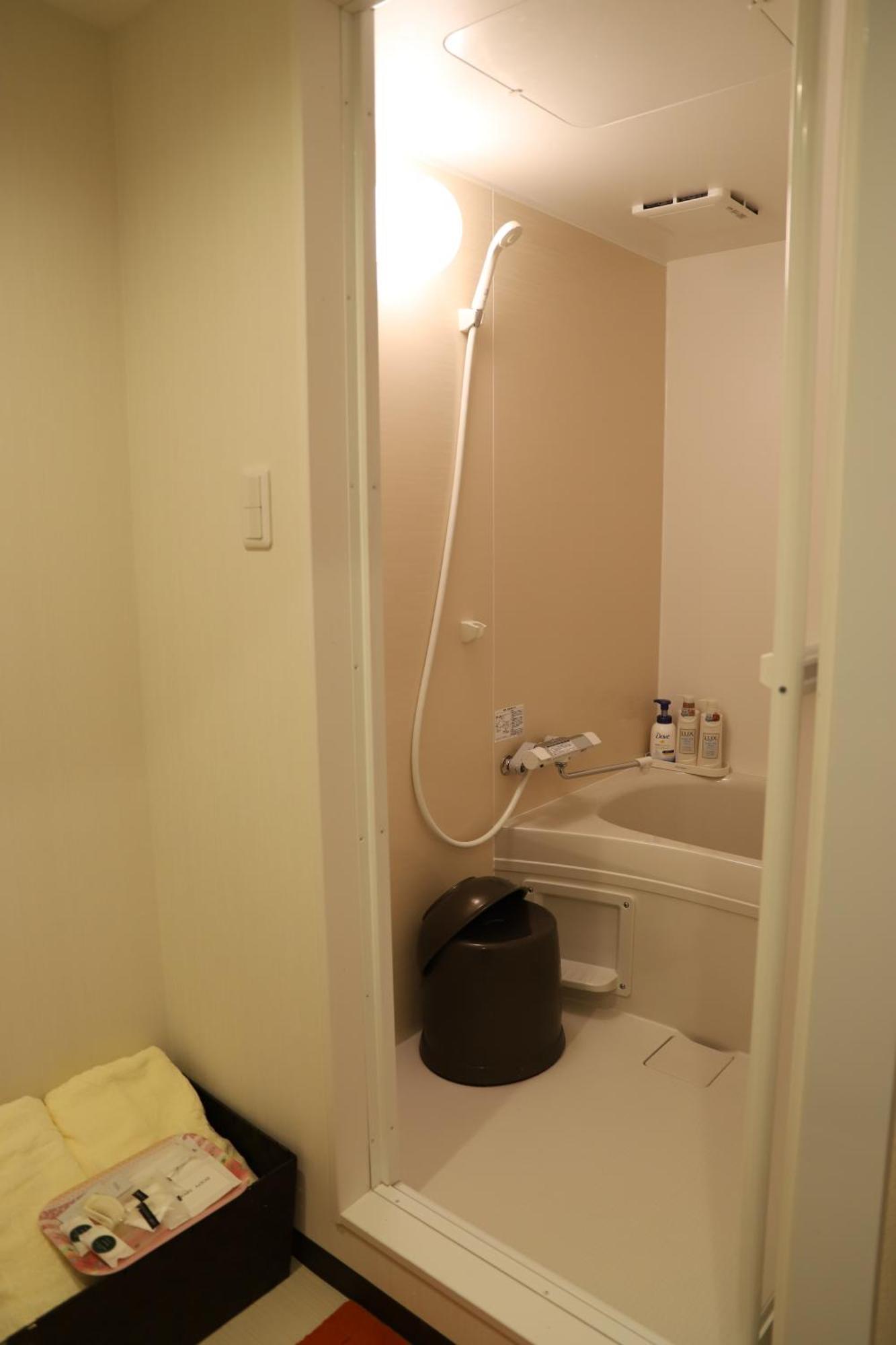 Apartment 有朋ハウス *