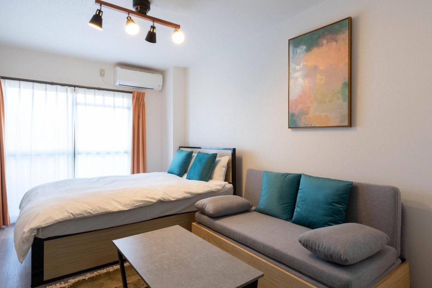 Megadome West Apartment *