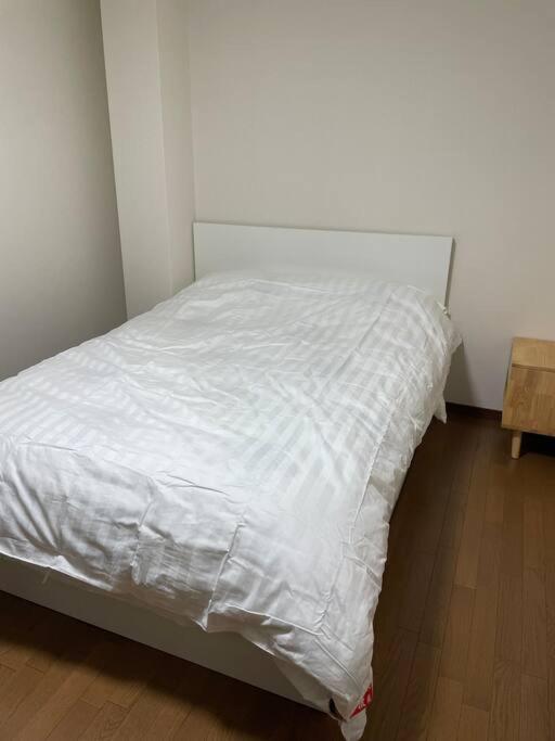 Apartment 【地下鉄谷町四丁目駅 徒歩4分 】マンション型民泊 好立地でアクセス抜群 大阪城から2km Osaka