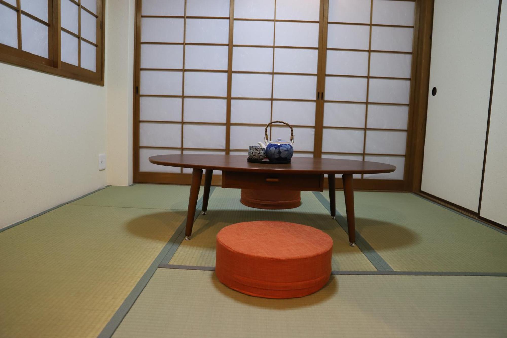 Apartment 有朋ハウス Osaka