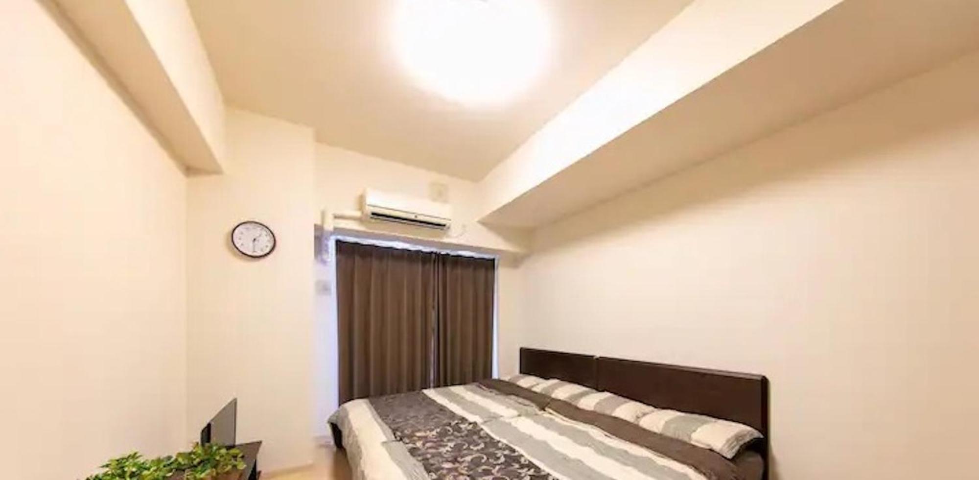 Eight Apartment