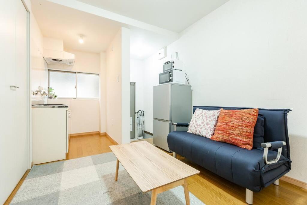Apartment House Kamon Heights 106 Osaka