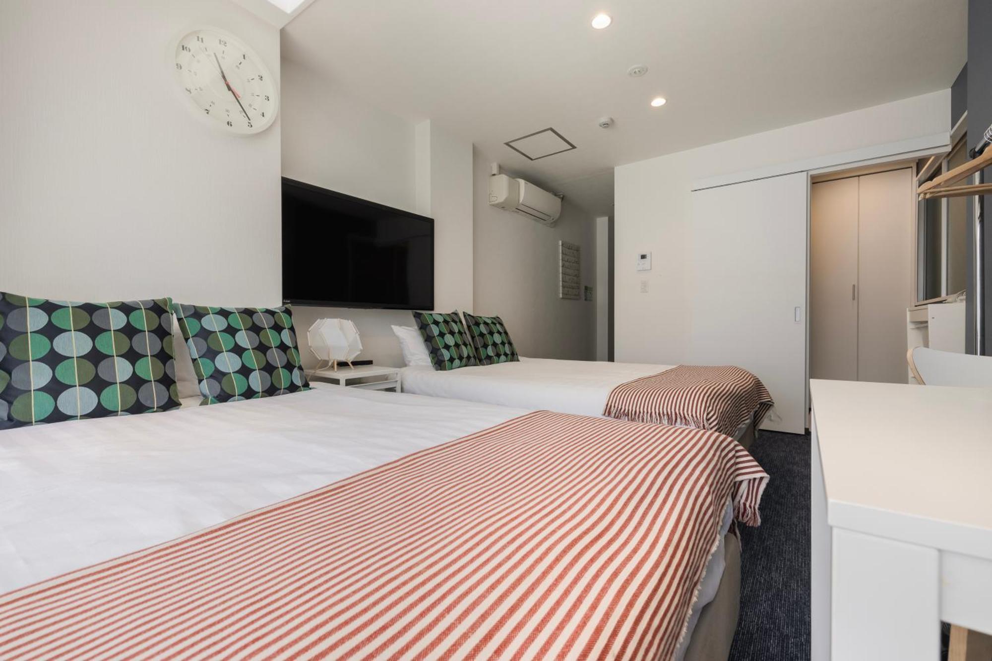 Apartment Namba Garden Square *