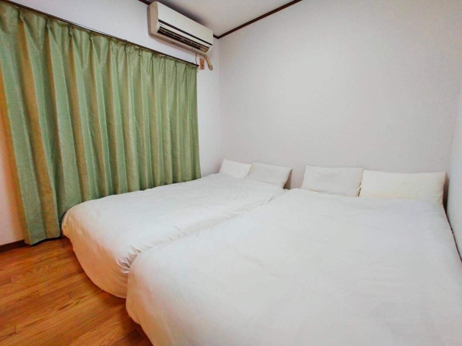 Apartment Secret Base Shin-imamiya *
