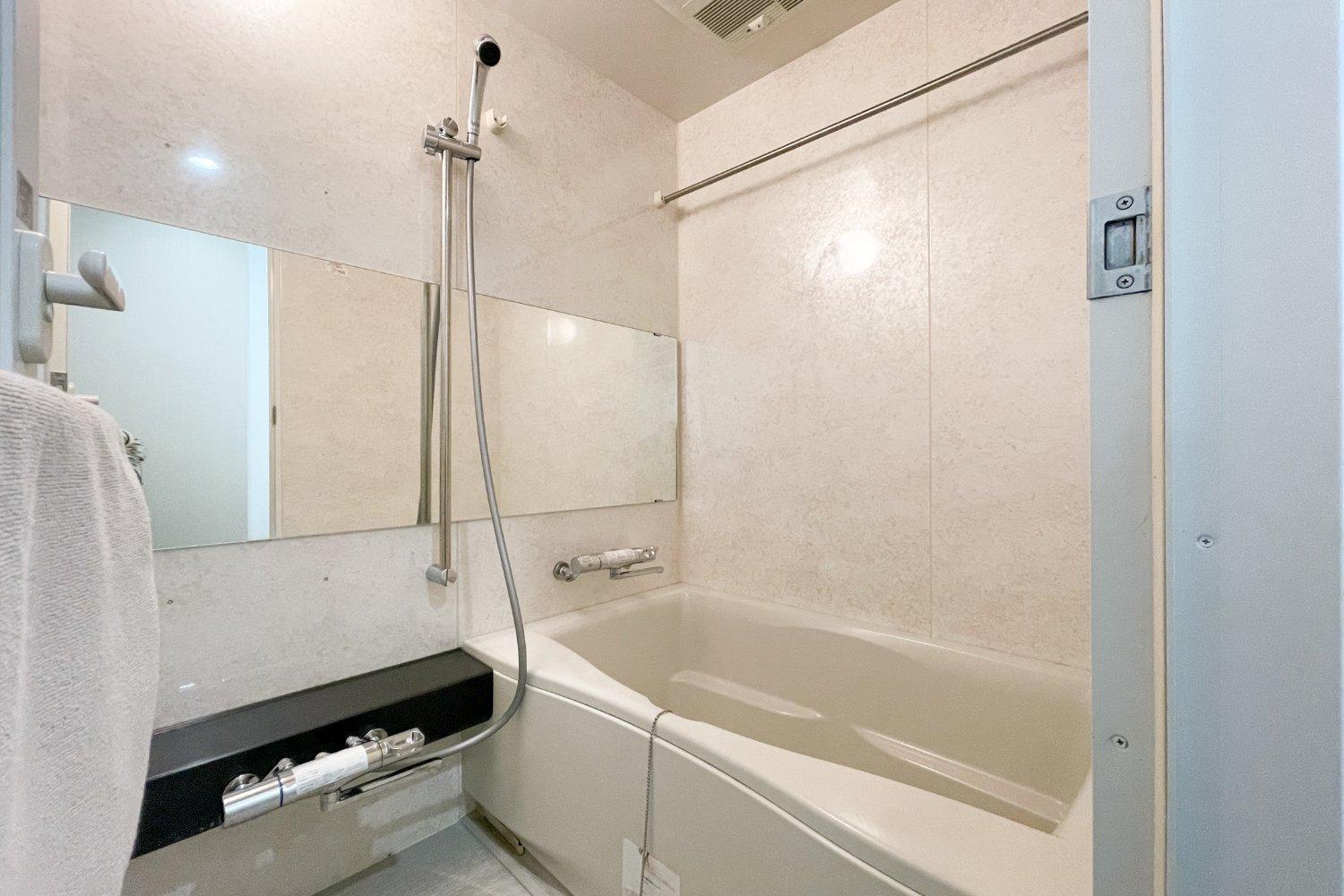 Cityspire Namba West Apartment