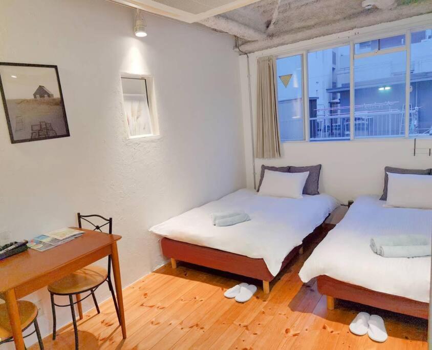 Apartment 【大阪市中心】一棟貸し切り、便利設備まで徒歩2分、心斎橋商店街まで徒歩10分！ Osaka