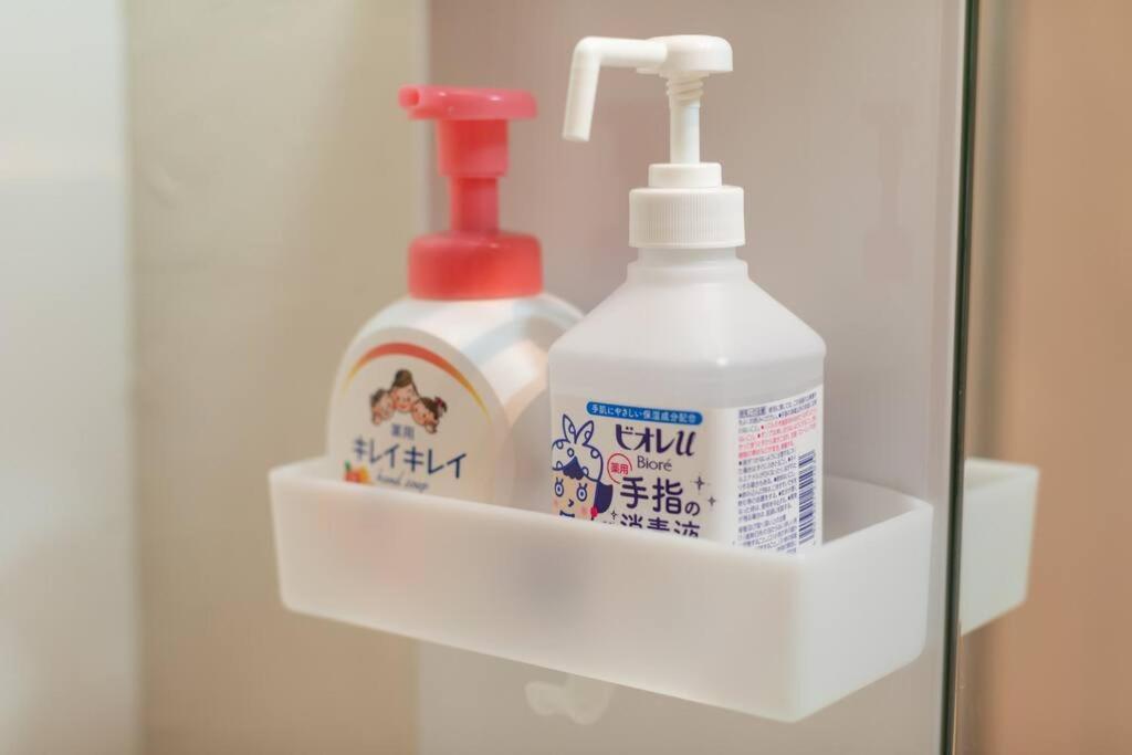 【大阪市中心】一棟貸し切り、便利設備まで徒歩2分、心斎橋商店街まで徒歩10分！ Apartment