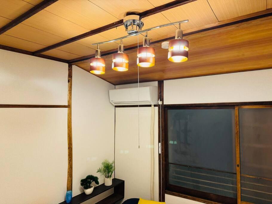 Kenchi House, 2-minute Walk From Nihonbashi Station And Kuromon Market