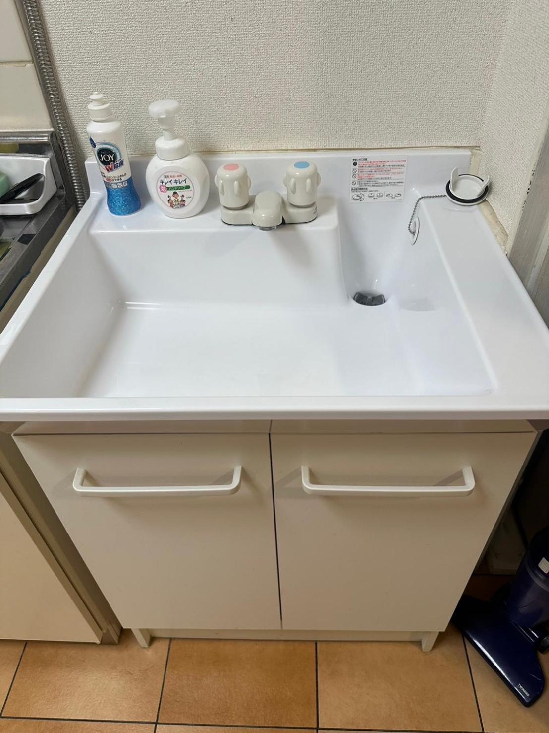 Apartment Just Renovated 1dk Close To Shinsaibashi