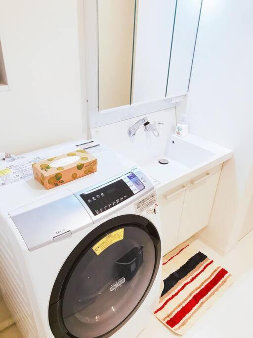 Spacious 120m2/4 Bedrooms/2 Toilets/free Parking Apartment Osaka