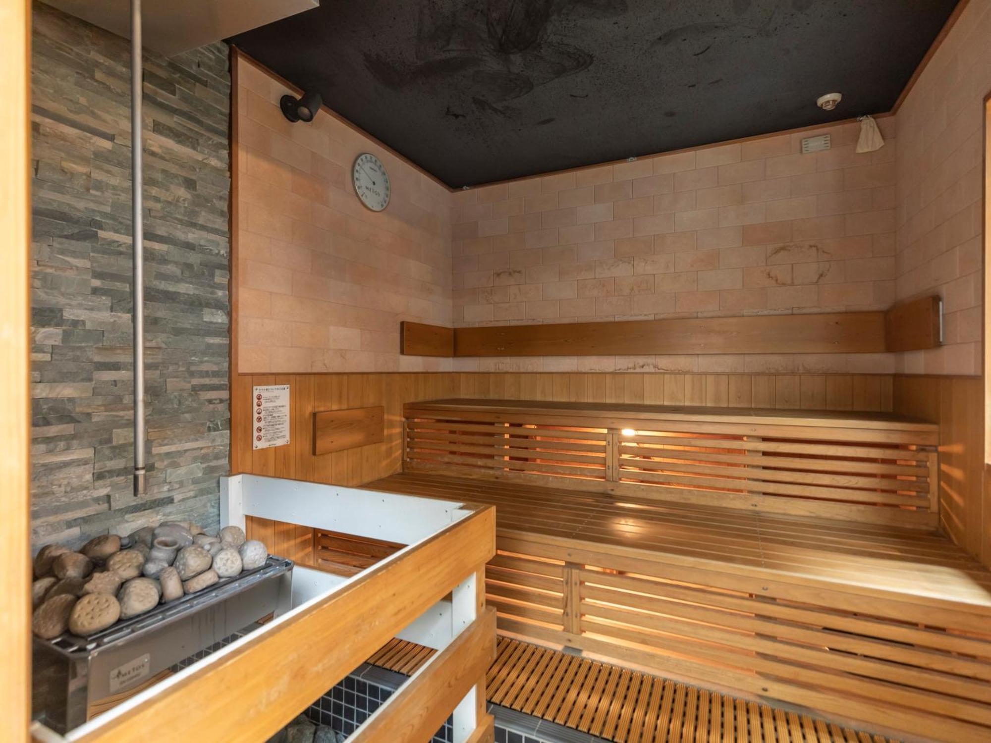 Hostel Business Kaga