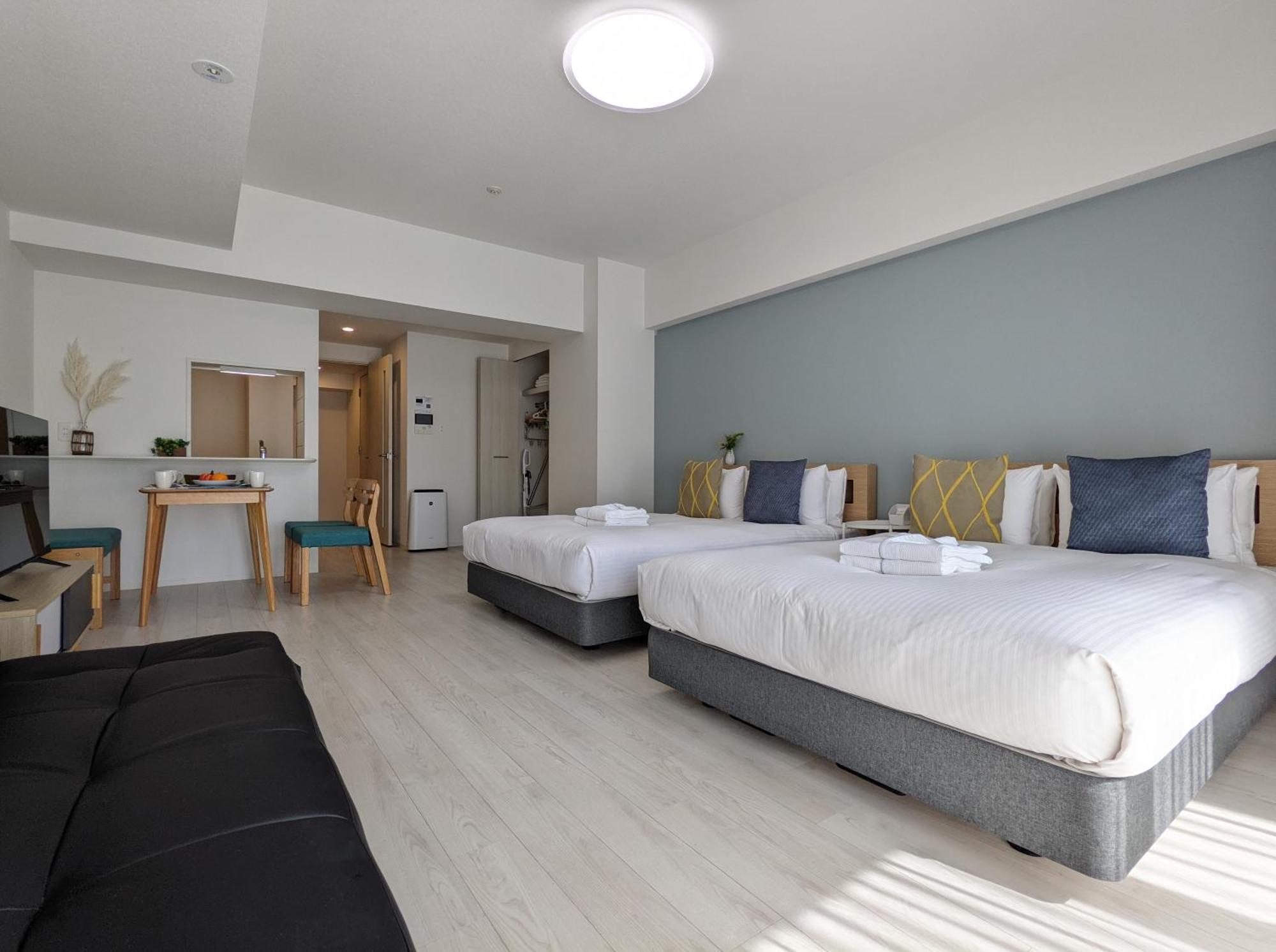 Eslead Tsuruhashi Hotel 3*