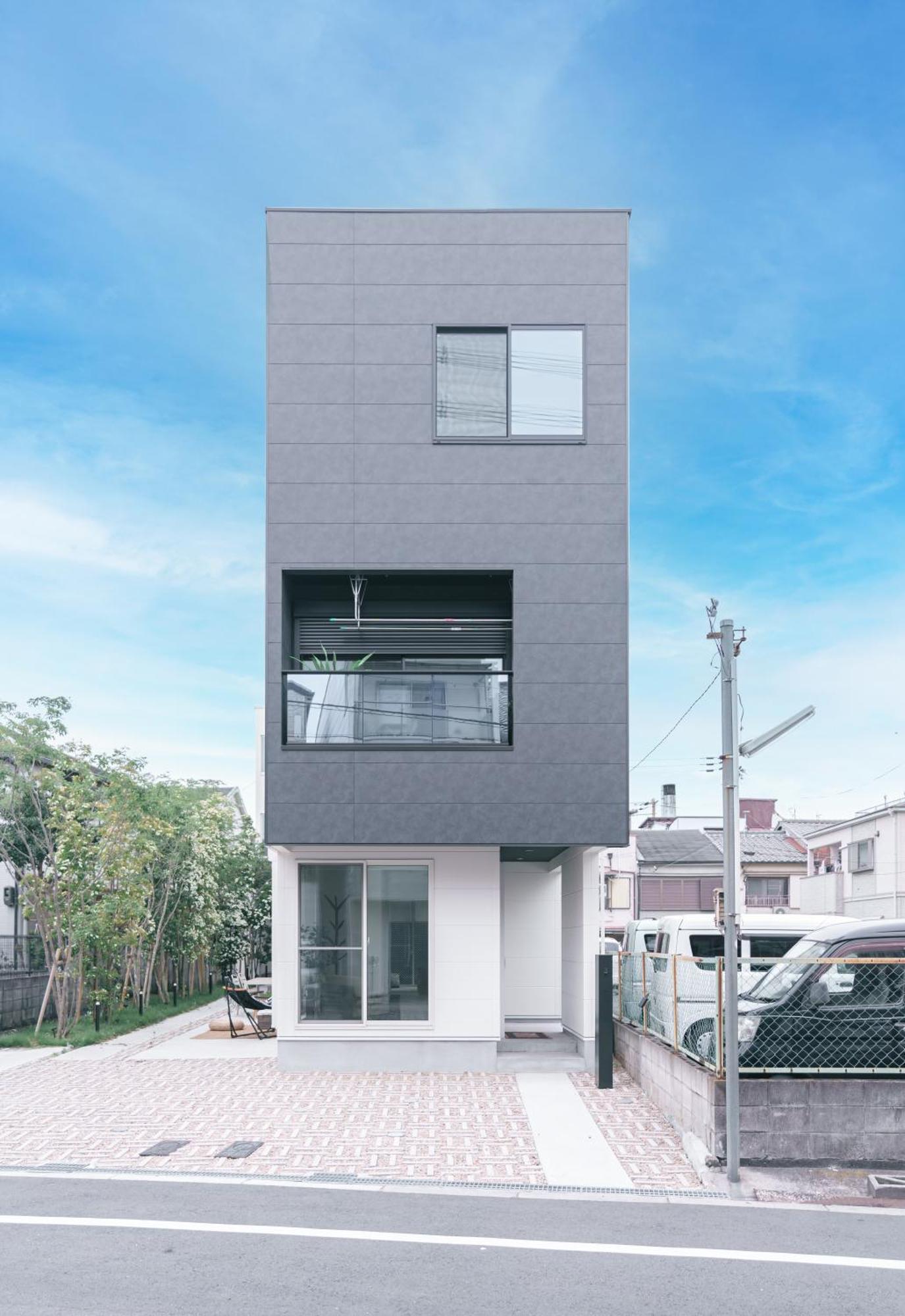 Cityrevillas-a館