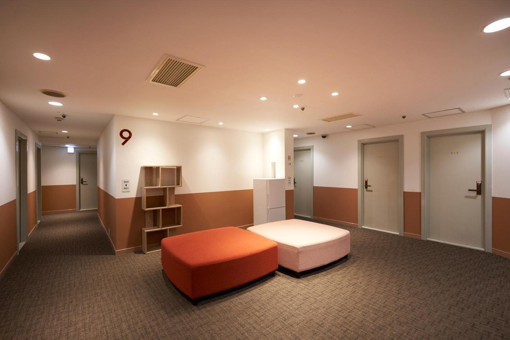 Hotel Morning Box Shinsaibashi 4*