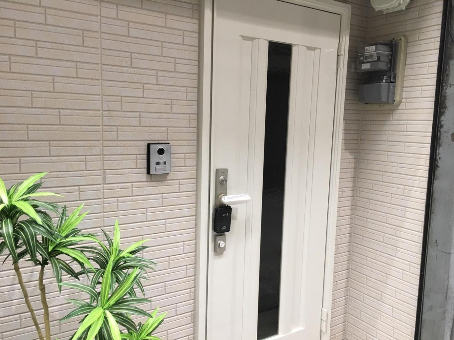 Villa 通天閣・天王寺一つ駅・最大10名・wifi完備・一戸建団体に人気 Osaka