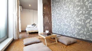 Poly Apartment Osaka