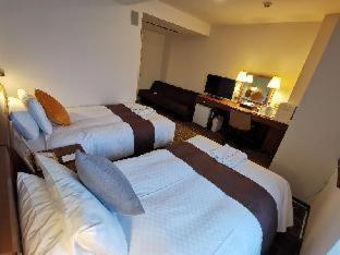 Ip - Imperial Palace Group 4*