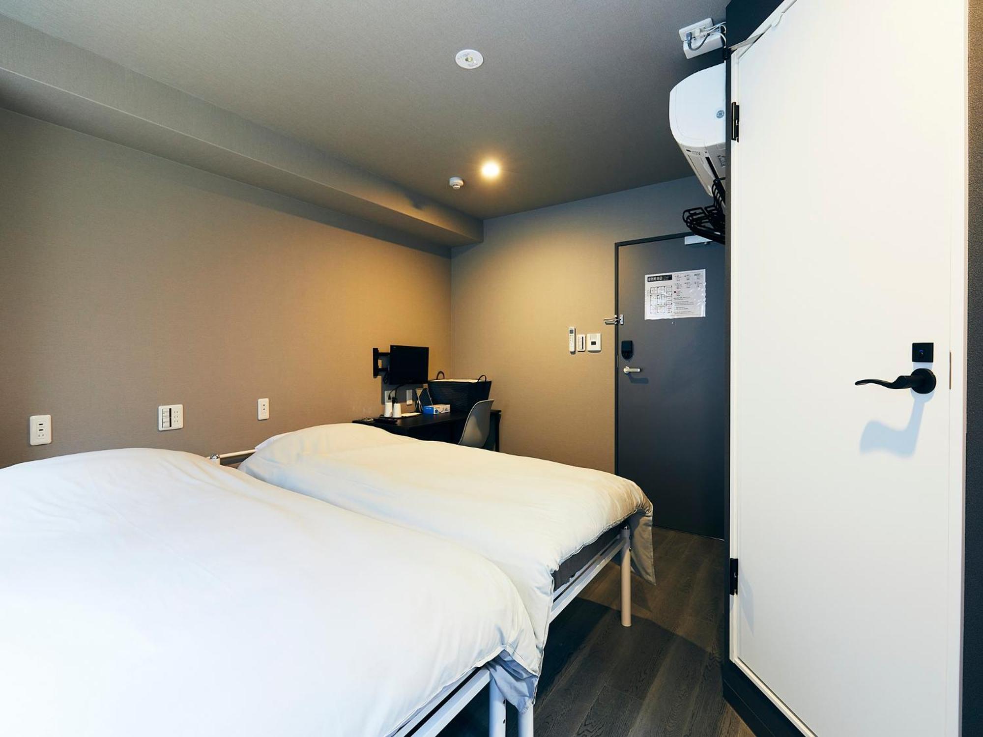 Hotel Pivot Shin-imamiya Ekimae