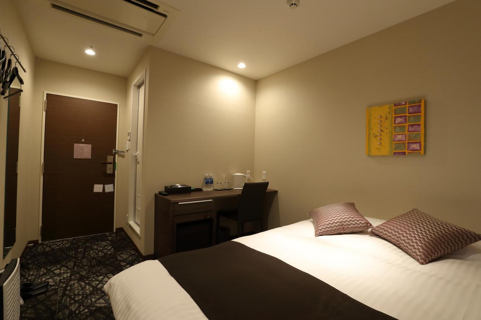 Teikoku Hotel 3*