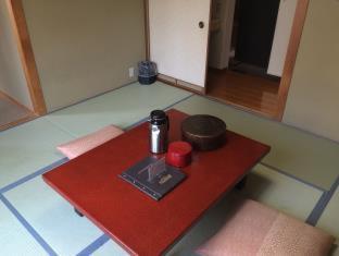 Ryokan Yamatoya Honten Osaka