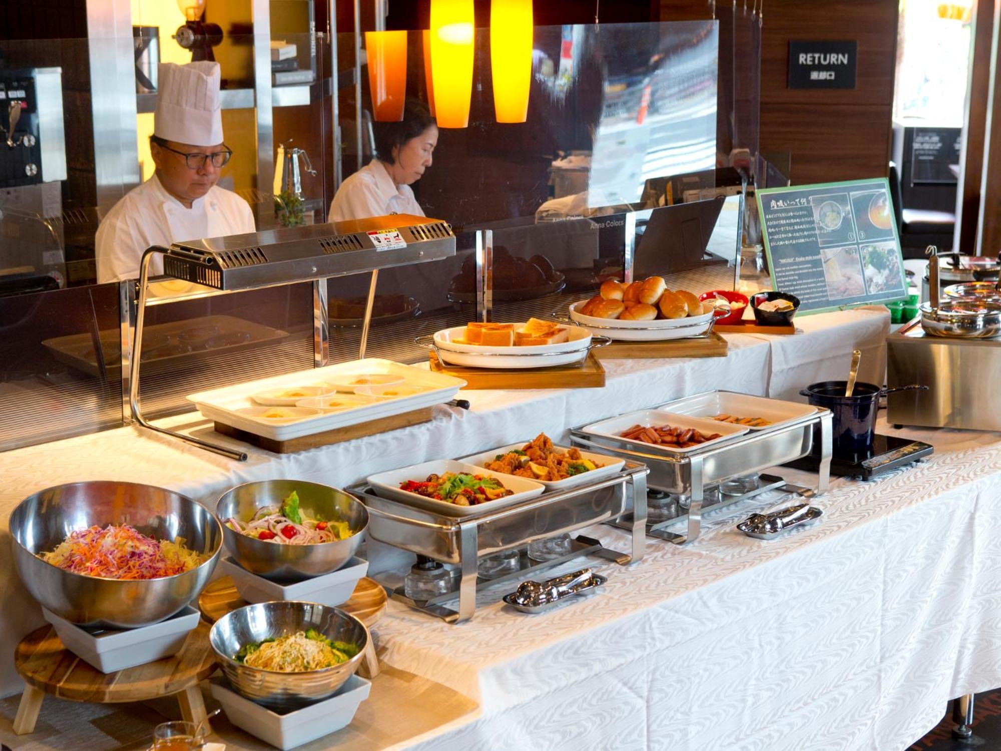 Hillarys 3* Osaka