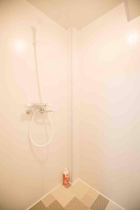 机场直达黑门市场1分钟公寓3房一厅2厕所2浴室 Apartment Osaka