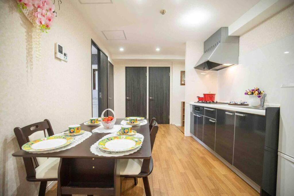 日本桥车站30秒道顿堀5分room501 Apartment *