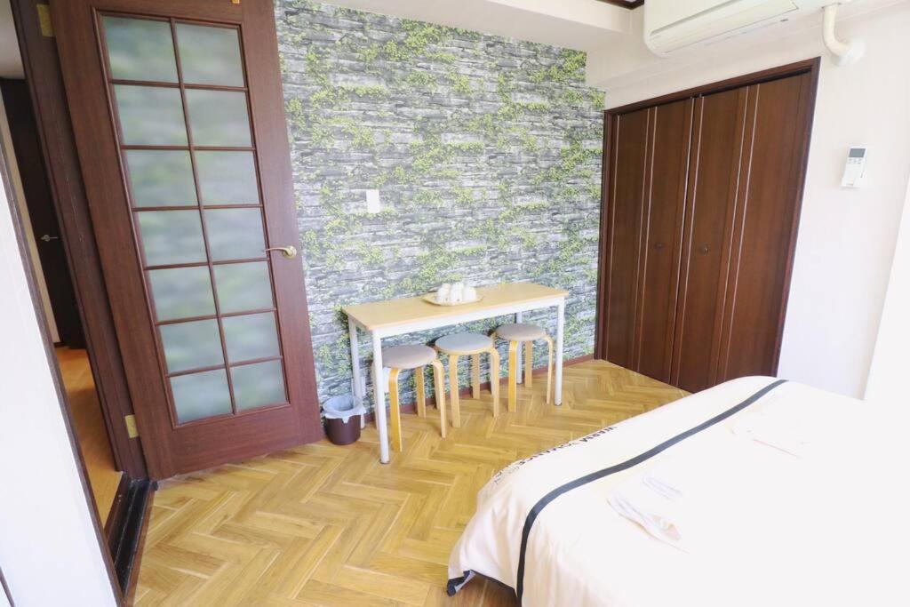 難波黒門市場公寓房room 503 * Osaka