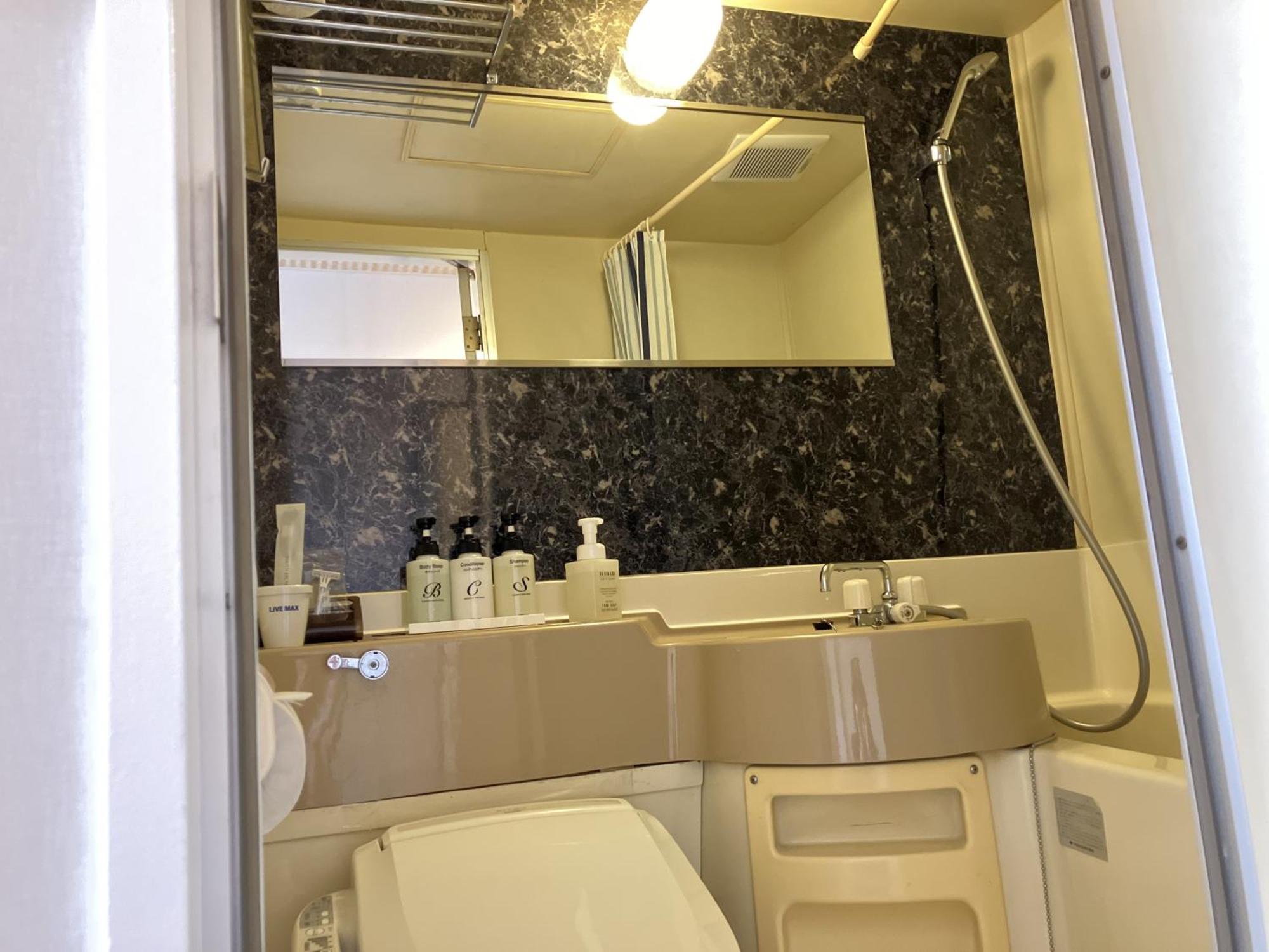 Livemax Budget Shinosaka Hotel