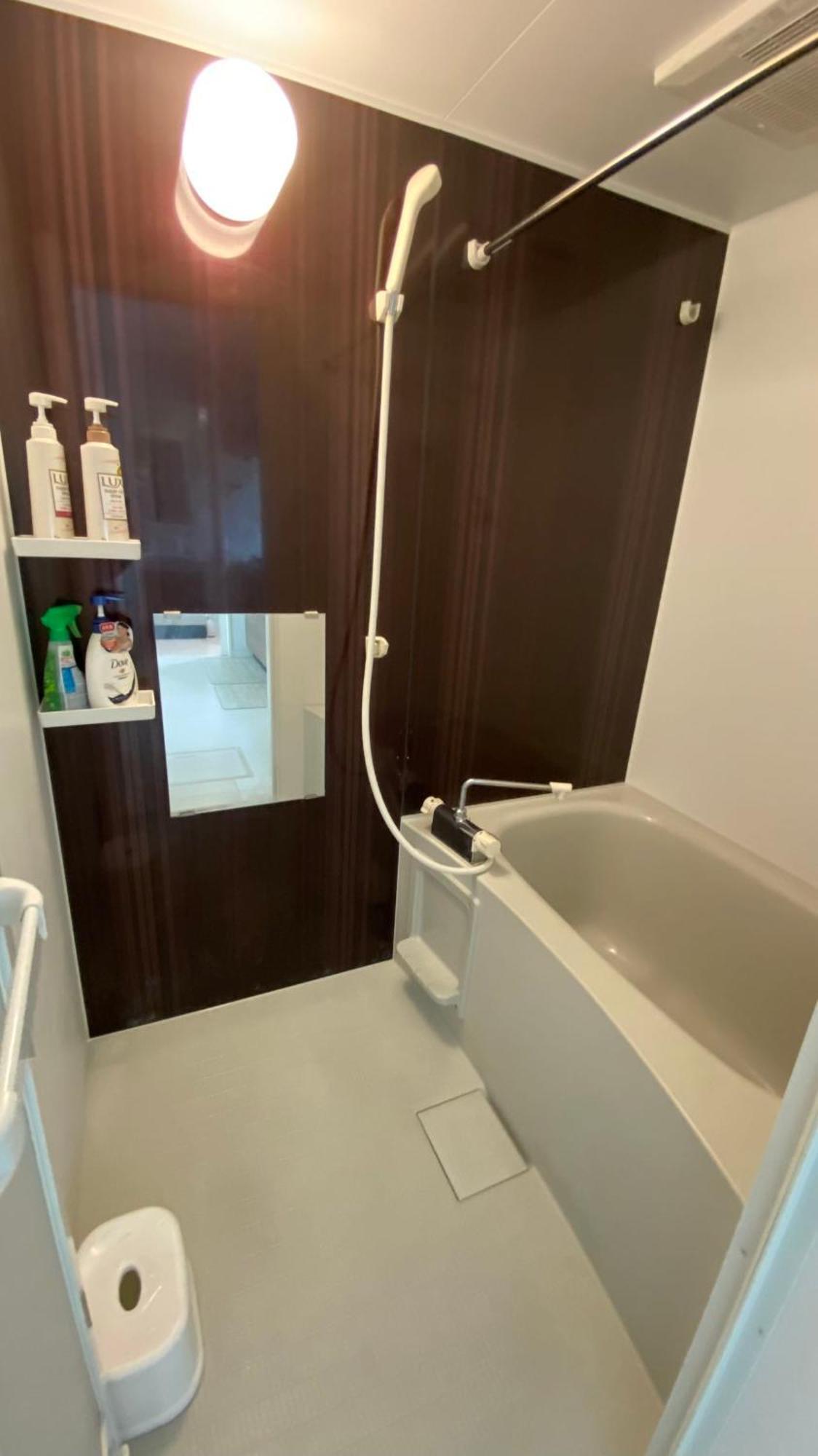 Apartment Sun生一番館102室 *