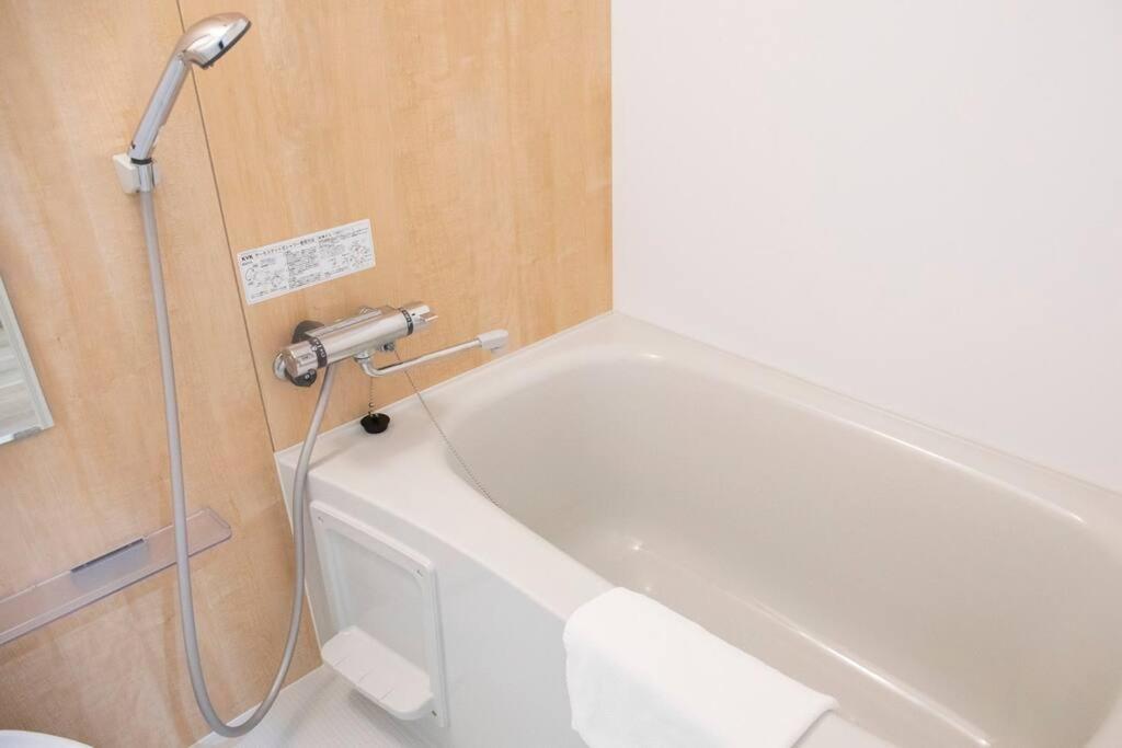 Apartment 樺音閣one Private House, Near The Station, Usj And Aquarium Osaka