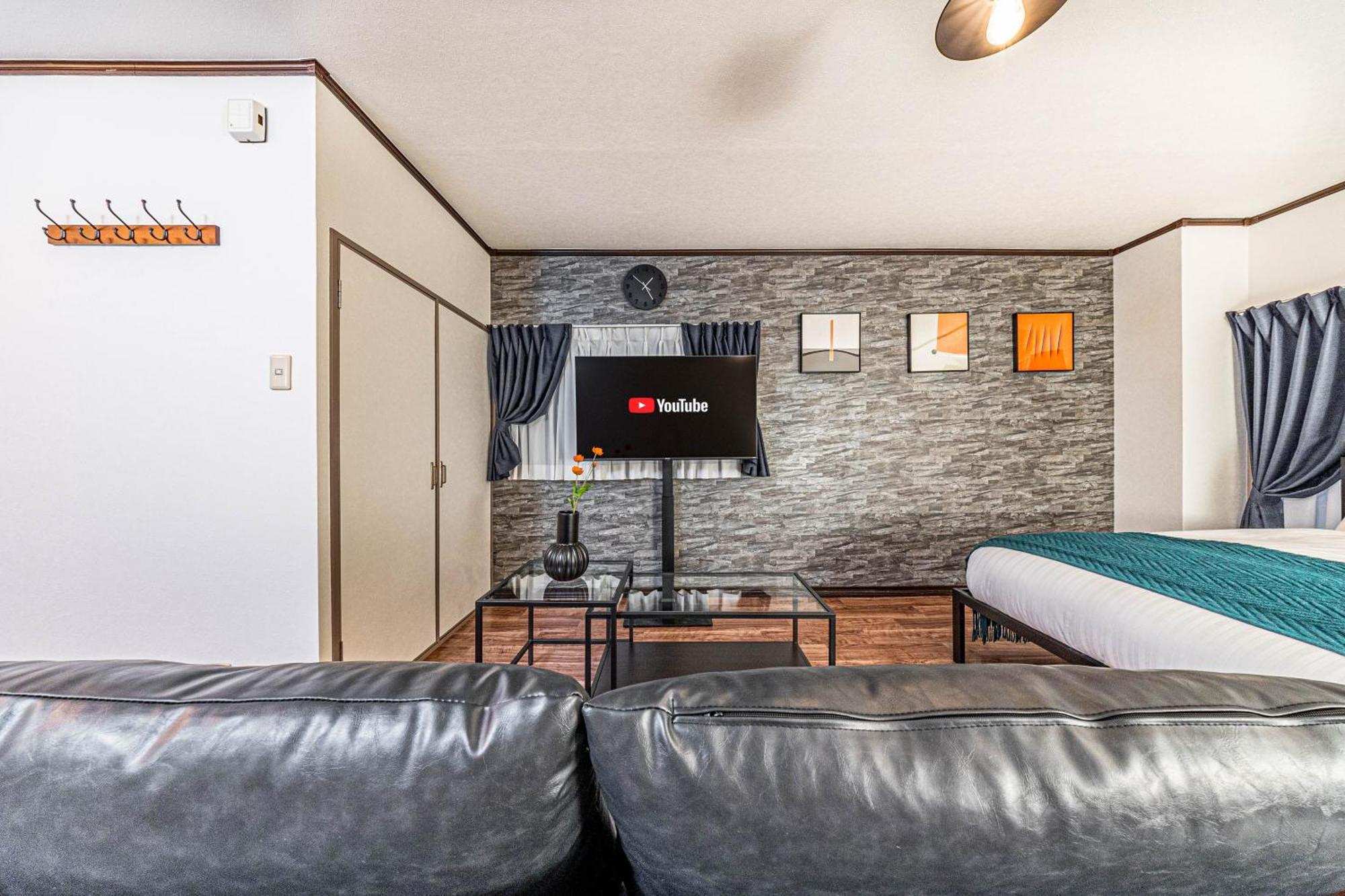 アリタクローバーハイツ103 Apartment