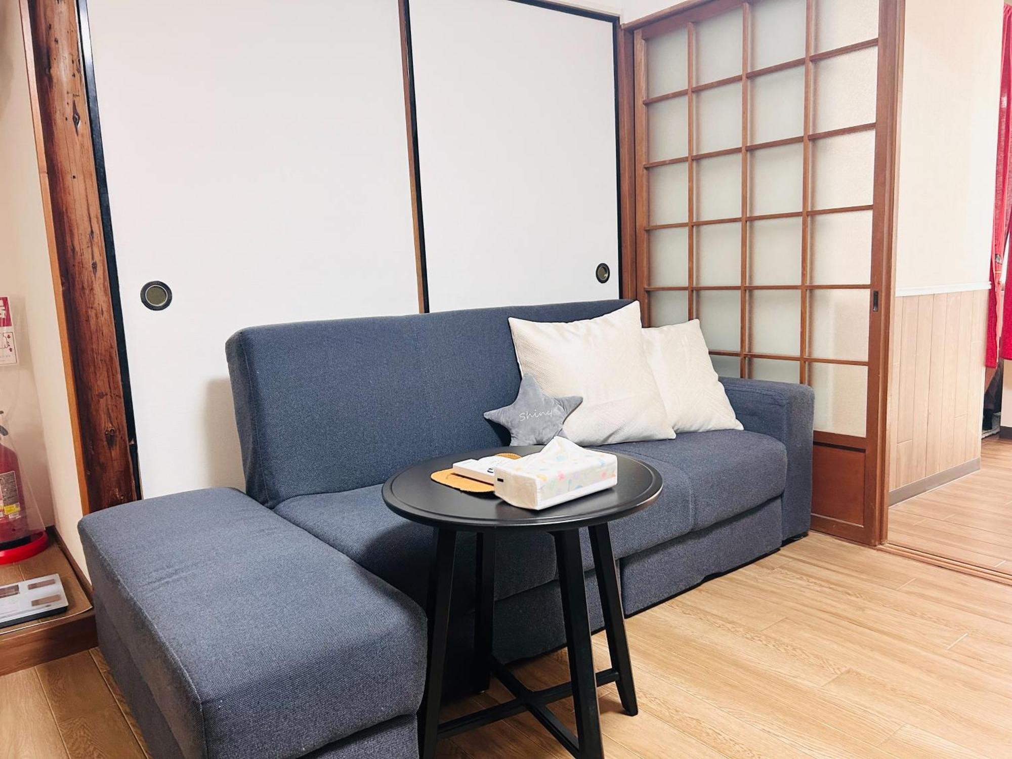 天下茶屋駅5分、専用庭付き平屋—kik Iハウス *