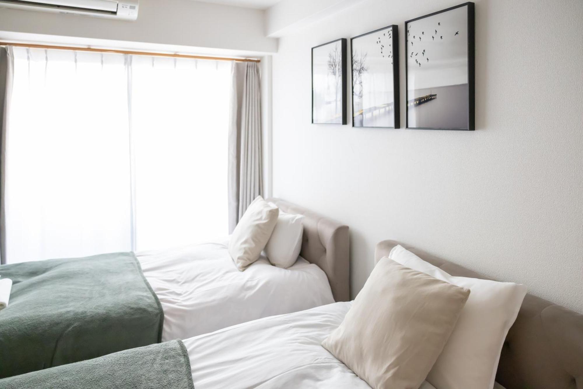 Ocean Nipponbashi Higashi Apartment
