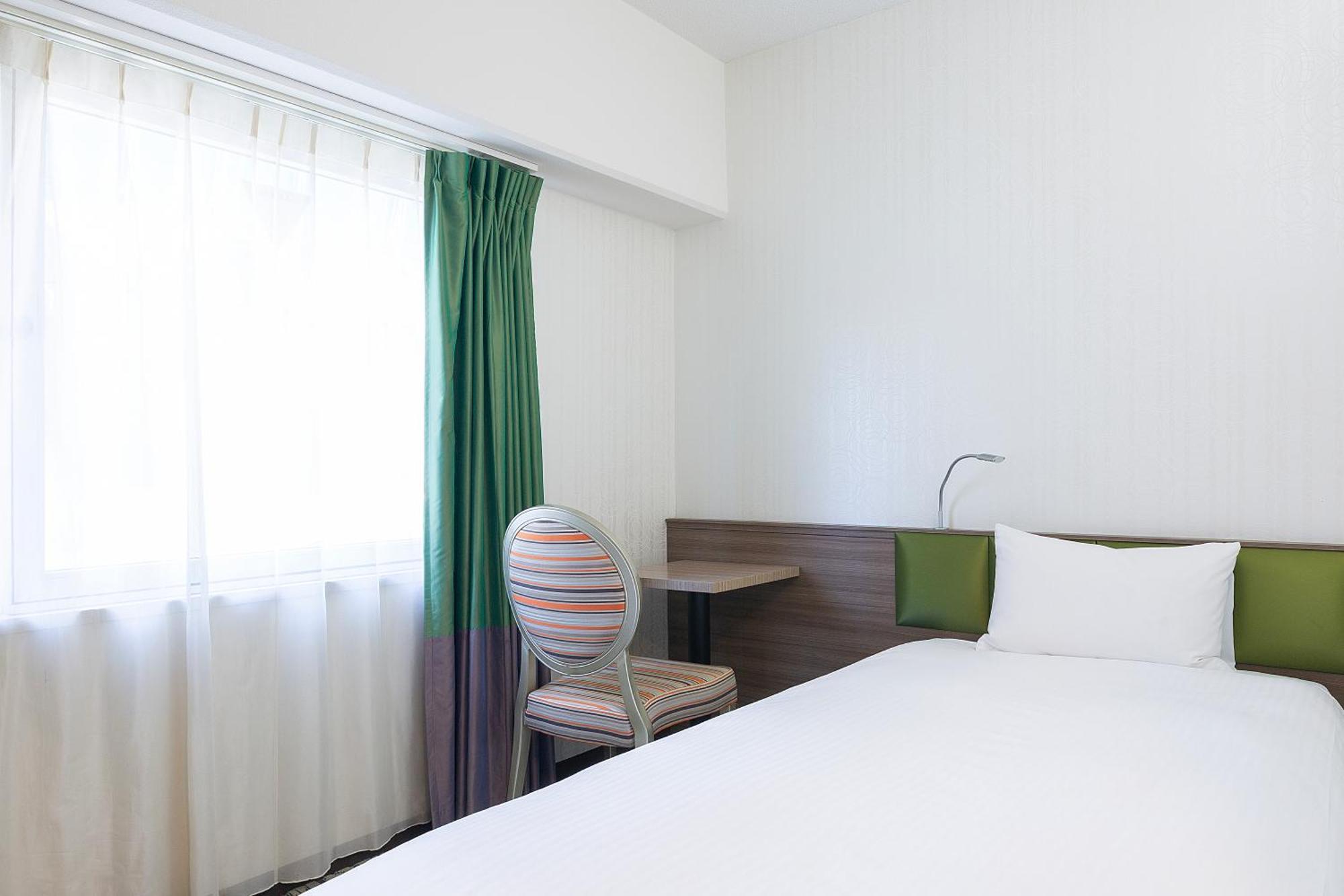 Keihan Tenmabashi Hotel 3*
