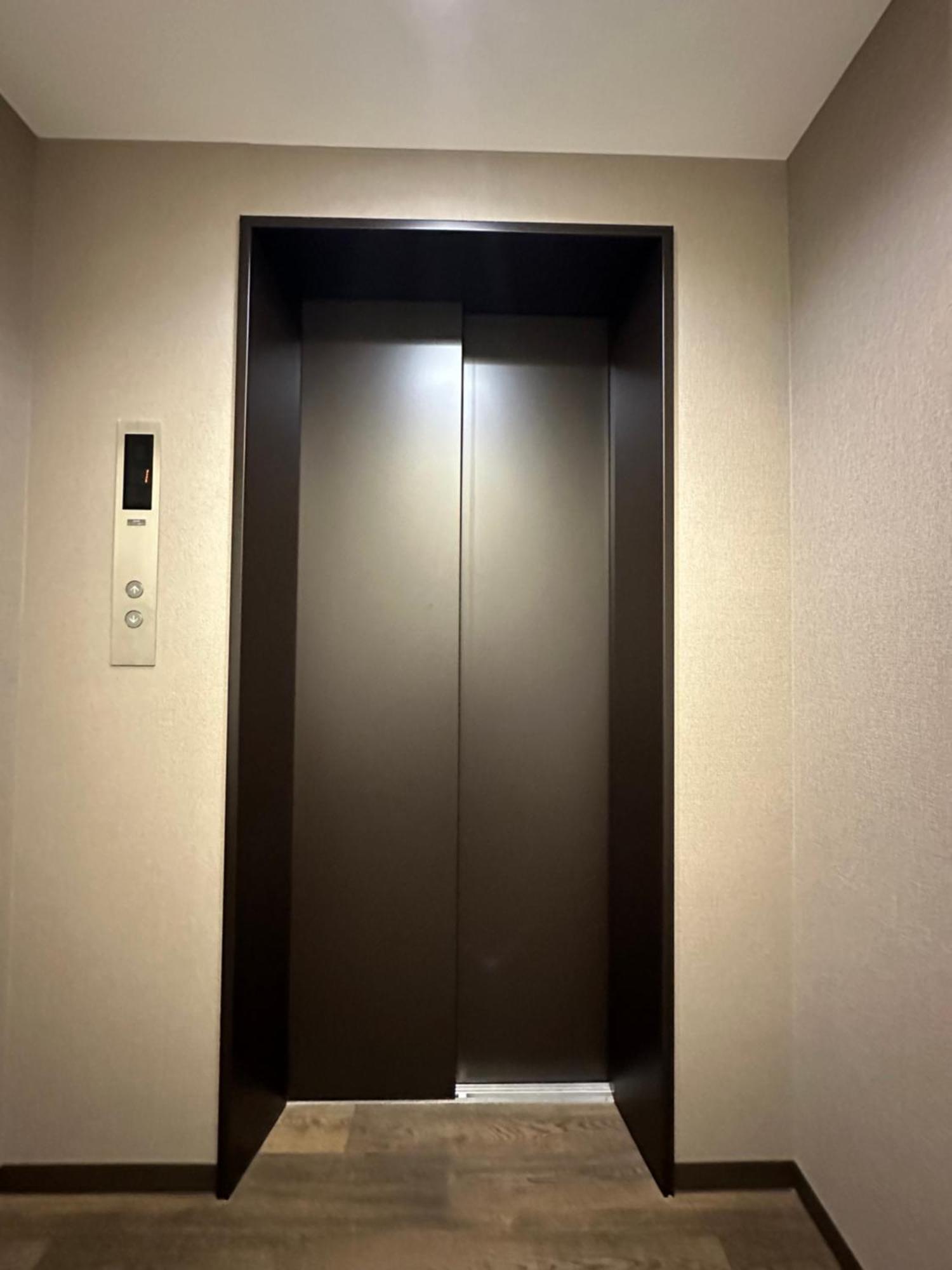 H2h通天阁120b大阪日本 *