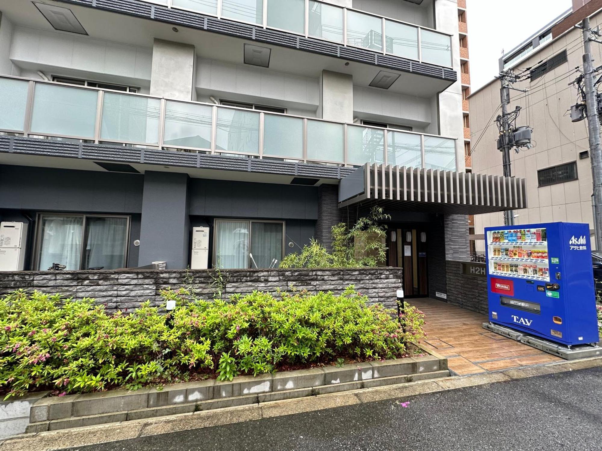 H2h通天阁120b大阪日本 * Osaka