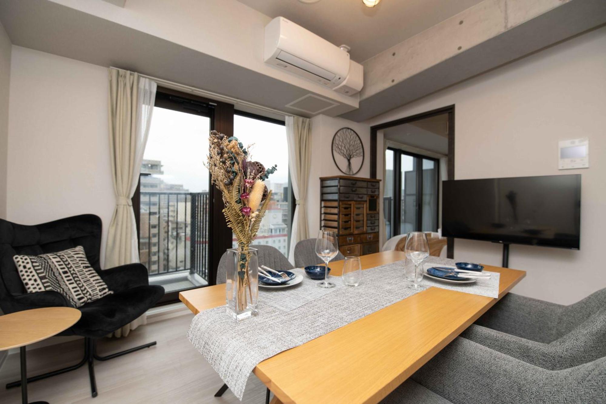 Apartment Regale Dotonbori East Osaka