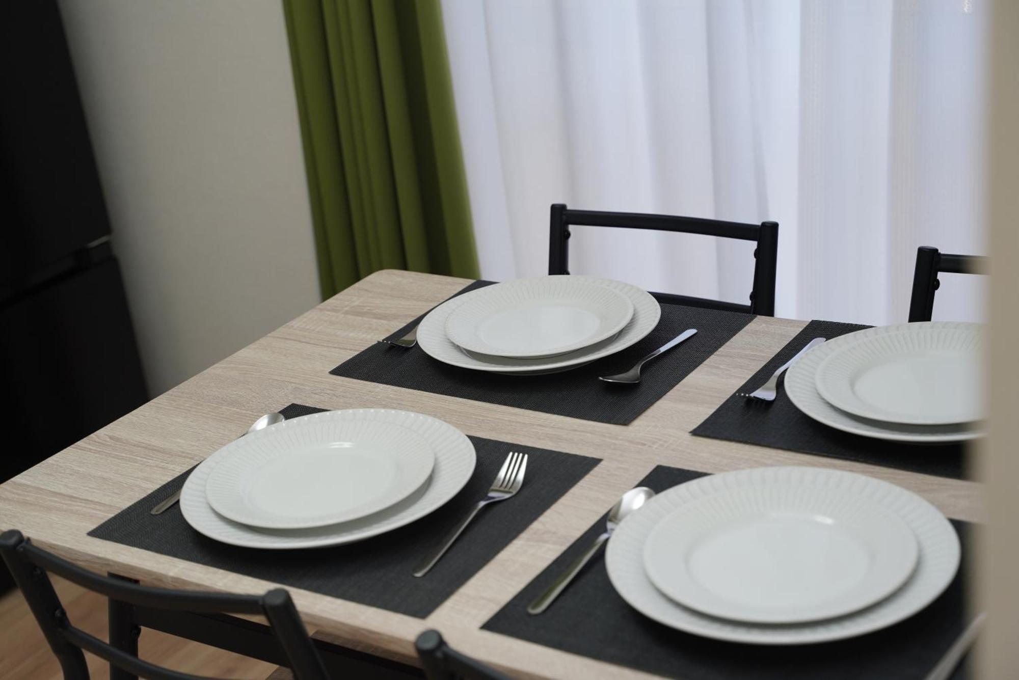 Kuromon Royal Ueno Homestay *