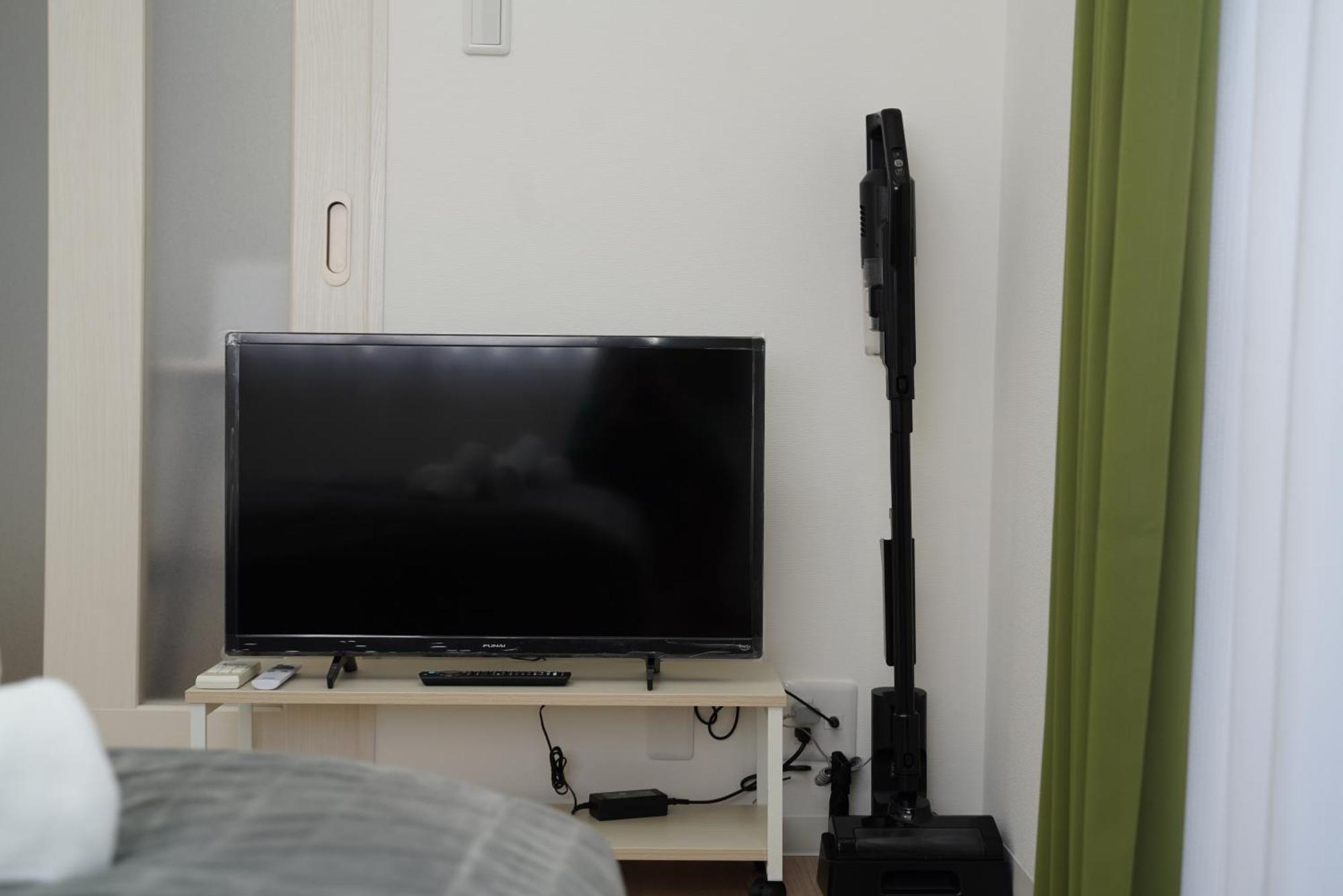 Kuromon Royal Ueno Homestay *