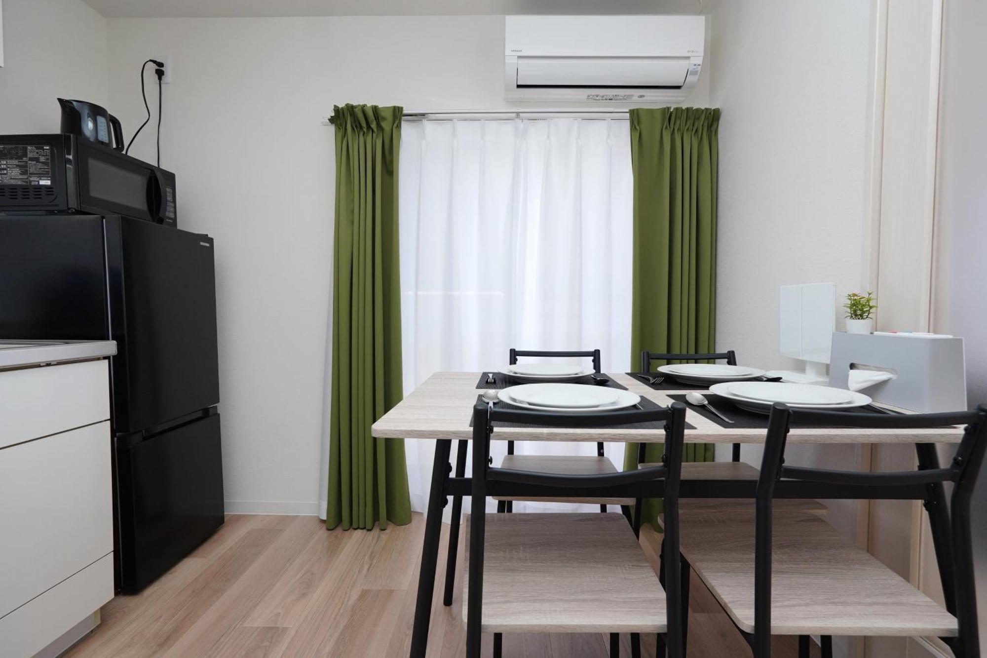 Homestay Kuromon Royal Ueno *